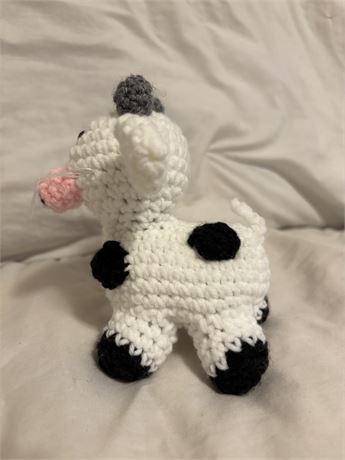 Cow plushie